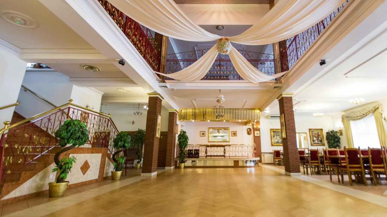 Elgrom Falenty Park Raszyn Εξωτερικό φωτογραφία